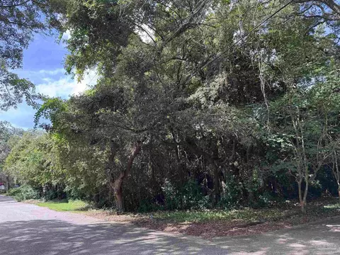 1272 Ainsworth Dr, Gulf Breeze, FL 32563