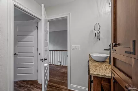 Entry Way - 3819 Luther Fowler Rd, Pace, FL 32571 photo 8 of 9