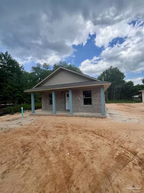 Exterior - 6280 Long St, Milton, FL 32570 photo 3 of 3