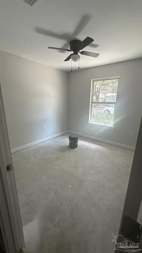 Bedroom - 6280 Long St, Milton, FL 32570 photo 1 of 1
