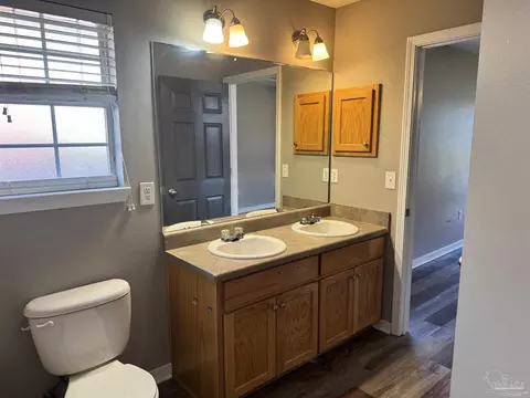 Bath - 4717 Ashley Place Blvd, Pace, FL 32571 photo 4 of 8
