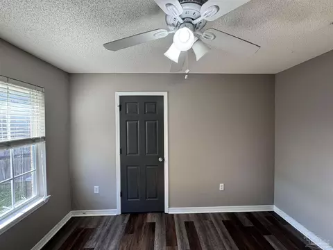 Bedroom - 4717 Ashley Place Blvd, Pace, FL 32571 photo 5 of 12