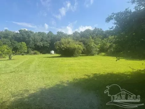 6116 E Fence Rd, Pensacola, FL 32526