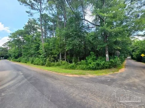 5350 Black Gate Rd, Milton, FL 32583