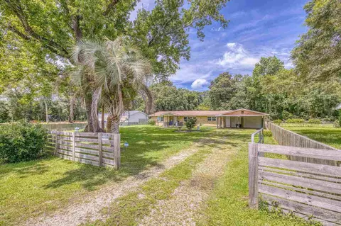 6202 Lucy St, Pensacola, FL 32503