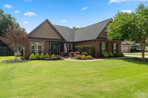 5606 Prairie Meadows Ct, Pace, FL 32571