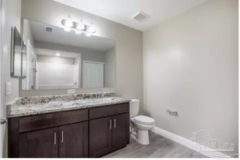 Bath - 5752 Farrel Way, Milton, FL 32583 photo 1 of 5