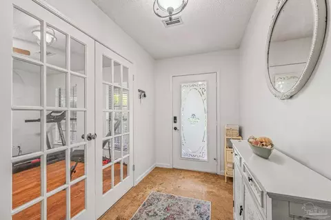 Entry Way - 5498 Rowe Trl, Pace, FL 32571 photo 2 of 4