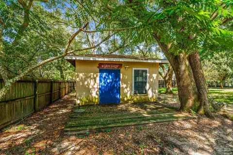 Exterior - 5498 Rowe Trl, Pace, FL 32571 photo 7 of 10