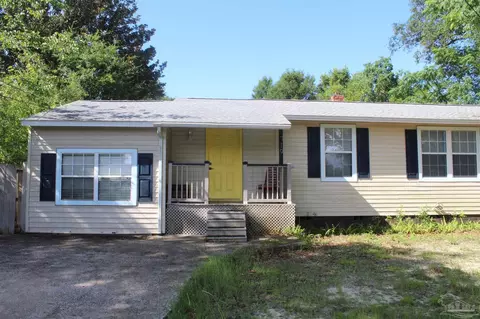 719 Lakewood Rd, Pensacola, FL 32507