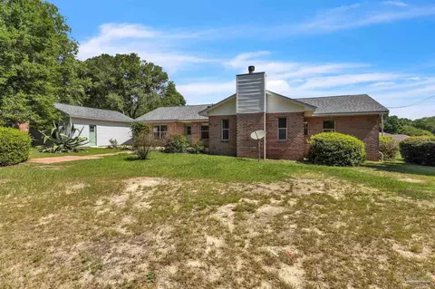 Exterior - 4575 Forest Breeze Ct, Pace, FL 32571 photo 9 of 16