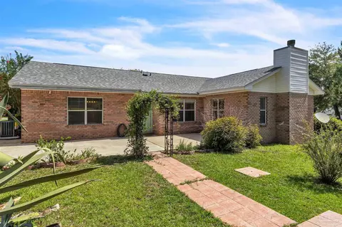 Exterior - 4575 Forest Breeze Ct, Pace, FL 32571 photo 11 of 16