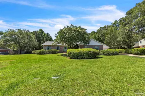 Exterior - 4575 Forest Breeze Ct, Pace, FL 32571 photo 5 of 16