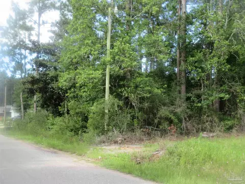Summer St, Milton, FL 32583 photo 2