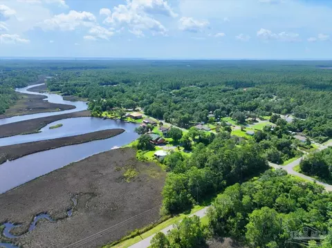 15 Th Ave, Milton, FL 32583 photo 8