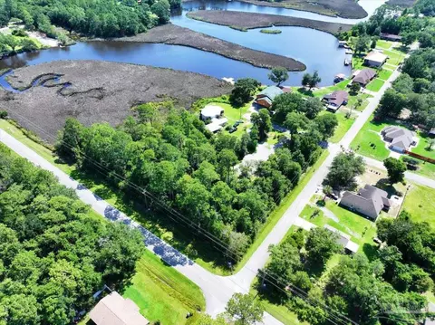 15 Th Ave, Milton, FL 32583 photo 11
