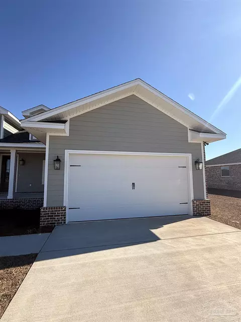 Exterior - 9216 Salter Rd, Pace, FL 32571 photo 6 of 9