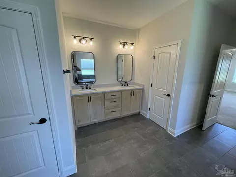 Bath - 6549 Cedar Key Dr, Milton, FL 32570 photo 1 of 4
