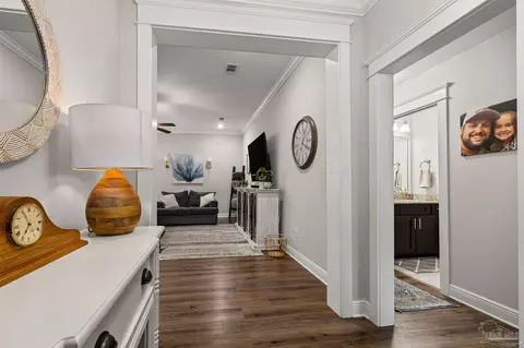 Entry Way - 5622 Dunridge Dr, Pace, FL 32571 photo 2 of 4