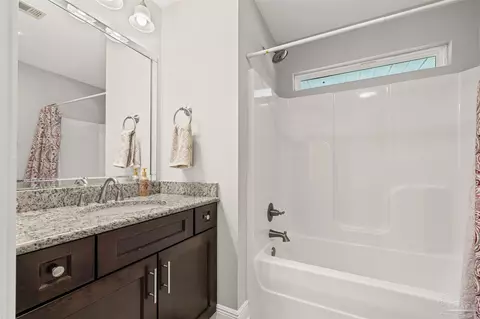 Bath - 5622 Dunridge Dr, Pace, FL 32571 photo 3 of 3