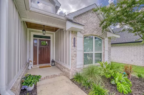 Exterior - 5622 Dunridge Dr, Pace, FL 32571 photo 2 of 14