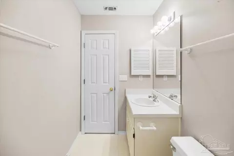 Bath - 3485 Ashmore Ln, Pace, FL 32571 photo 6 of 6
