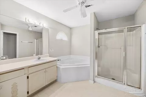 Bath - 3485 Ashmore Ln, Pace, FL 32571 photo 1 of 6