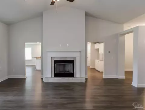 Living - 6165 Another Ln, Milton, FL 32570 photo 2 of 4