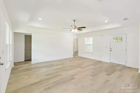 Living - 5594 Wiley Scott Rd, Jay, FL 32565 photo 3 of 3