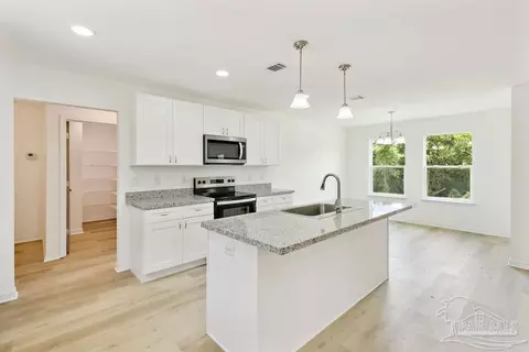 Kitchen - 5594 Wiley Scott Rd, Jay, FL 32565 photo 3 of 3