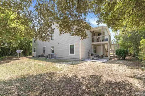 3202 Redwood Ln #H, Gulf Breeze, FL 32563