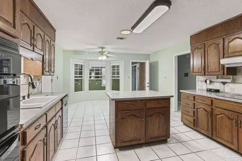 Kitchen - 5405 Ilex Ln, Pensacola, FL 32526 photo 1 of 5