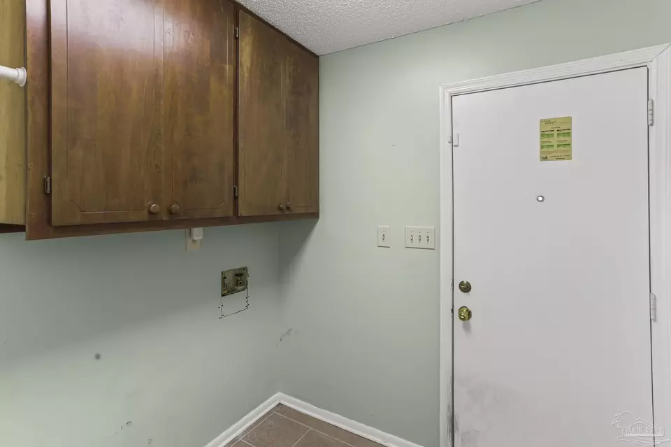 Other - 5405 Ilex Ln, Pensacola, FL 32526 photo 6 of 13