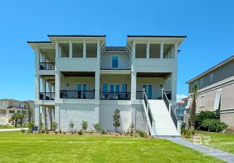 3222 Dolphin Dr, Gulf Shores, AL 36542