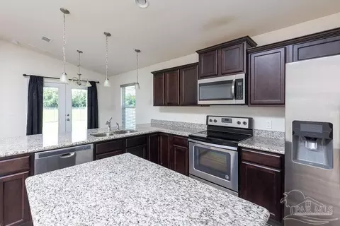 5535 Peach Dr, Pace, FL 32571 photo 10