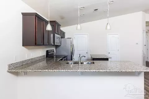 5535 Peach Dr, Pace, FL 32571 photo 9