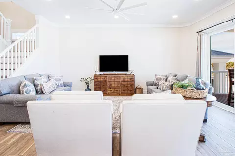 7337 Grand Navarre Blvd, Navarre Beach, FL 32566