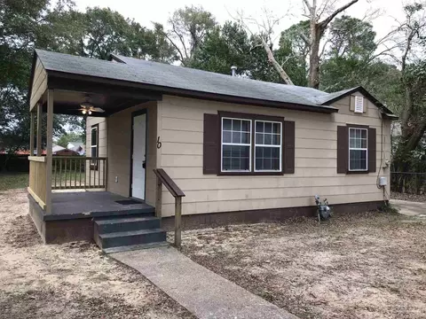 10 Ruberia Ave, Pensacola, FL 32507