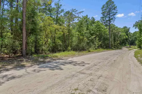000 Hg Ln, Baker, FL 32531 photo 9