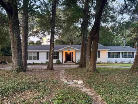 219 Greenridge Dr, Pensacola, FL 32514