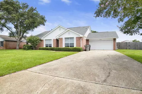 4012 Shorewood Dr, Pensacola, FL 32507