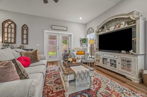 Living - 5671 Dunridge Dr, Pace, FL 32571 photo 5 of 5