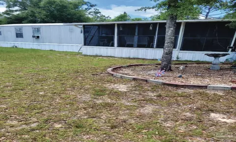 105 Bellini Rd, Defuniak Springs, FL 32433