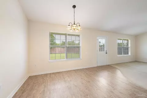 4227 Frasier Ln, Pace, FL 32571 photo 11