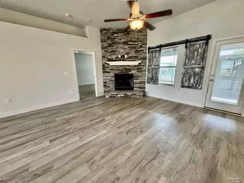 4855 Legacy St, Milton, FL 32570 photo 12