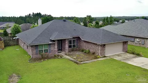 4855 Legacy St, Milton, FL 32570