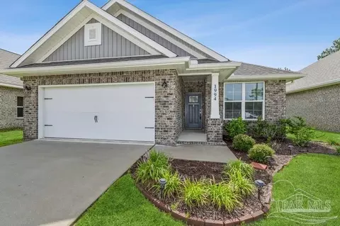 1994 Cambridge Park Dr, Gulf Breeze, FL 32563