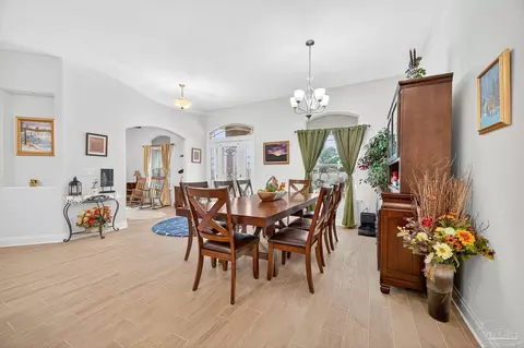 Dining - 9302 Iron Gate Blvd, Milton, FL 32570 photo 2 of 4