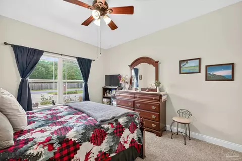 Bedroom - 9302 Iron Gate Blvd, Milton, FL 32570 photo 7 of 7