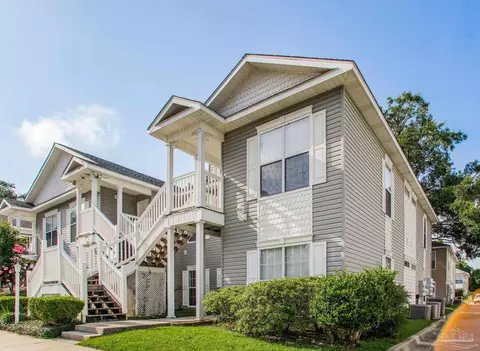7101 Joy St #A-8, Pensacola, FL 32504